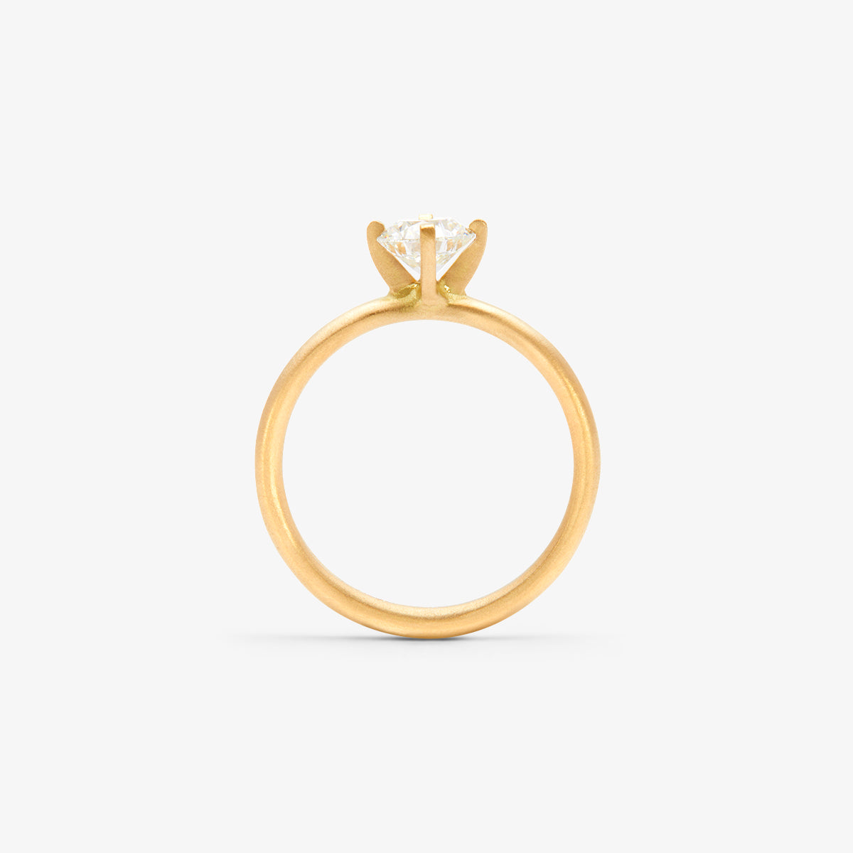 5.6mm White Diamond Noble Ring