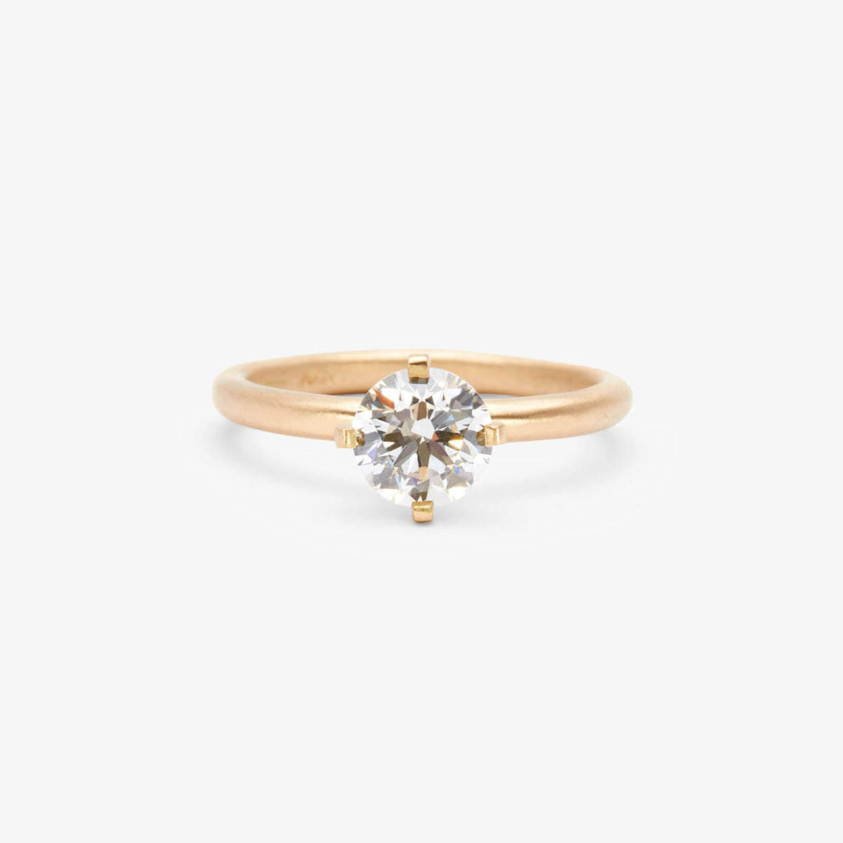 6.3mm White Diamond Noble Ring