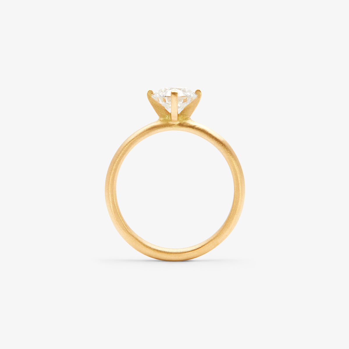 6.3mm White Diamond Noble Ring