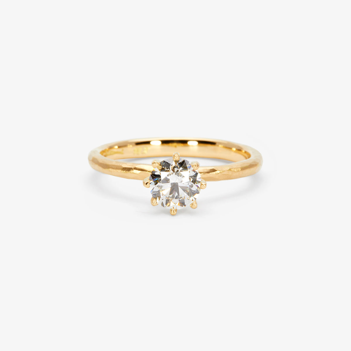 5.6mm White Diamond Blooming Ring