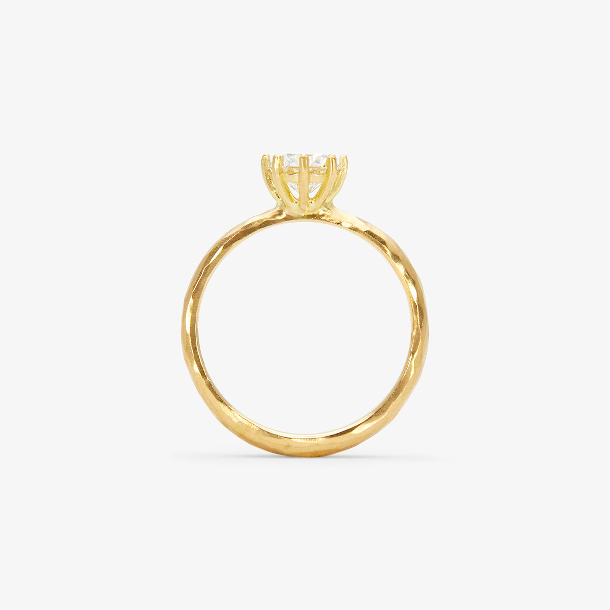 5.6mm White Diamond Blooming Ring