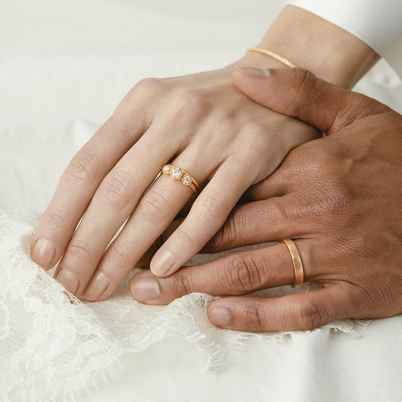 3.7mm Signature Hammered Band