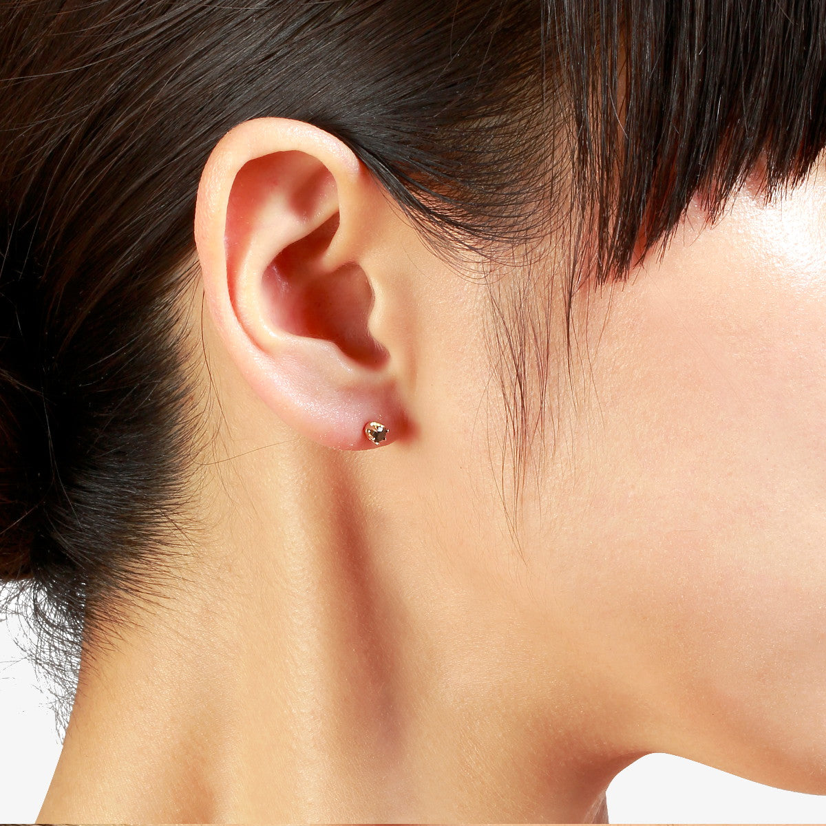 14K Yellow Gold on Model
