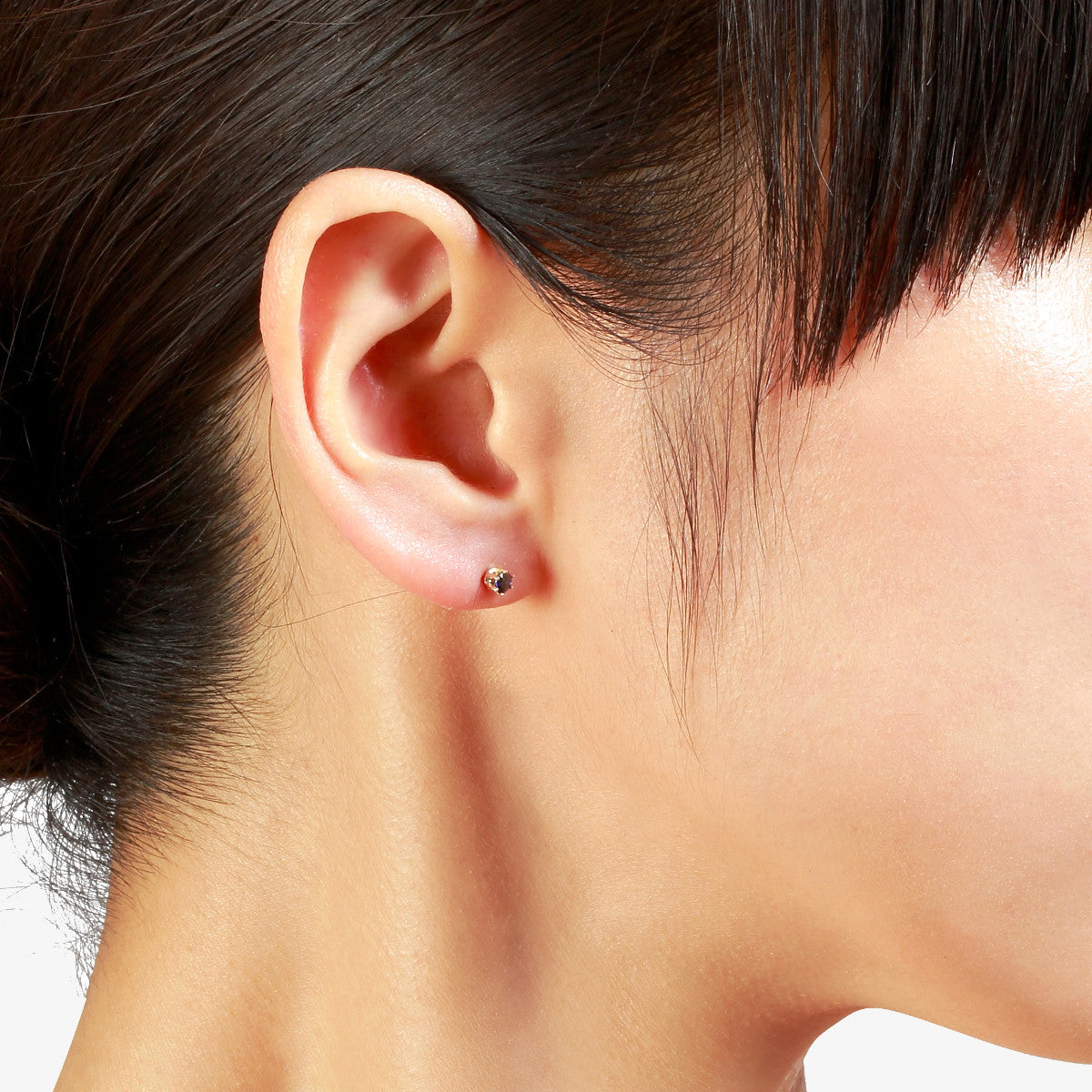 14K Yellow Gold on Model