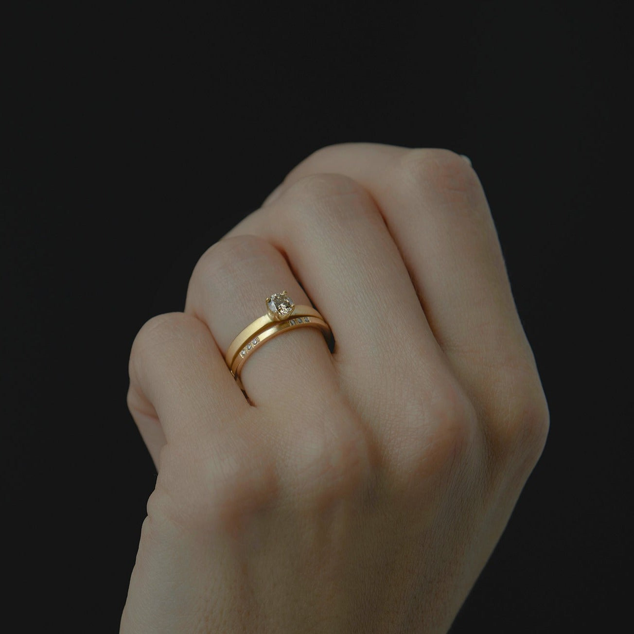 Brown Diamond Spaced Band