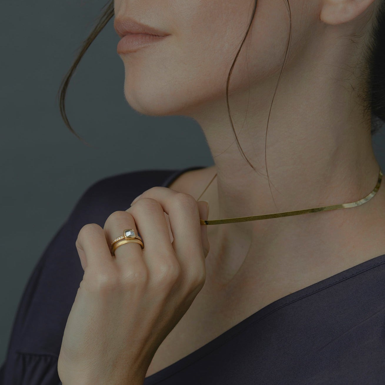 2.8mm Rough Rounded Band
